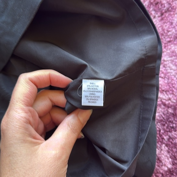 Banana Republic Elegant Black Pencil Skirt size 6 Tall - Picture 7 of 7